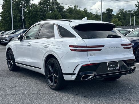 Used 2026 Genesis GV70 2.5T Sport Prestige AWD/4WD image 2