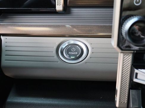 Certified 2025 GMC Hummer EV 3X AWD/4WD image 22