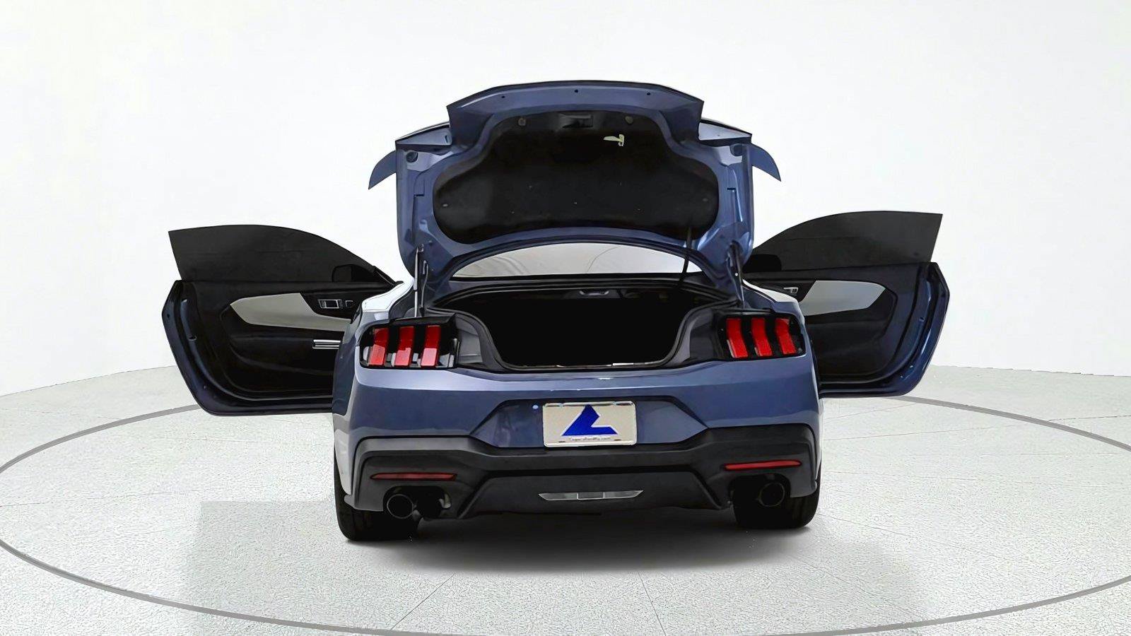 Used 2025 Ford Mustang GT Premium RWD image 32