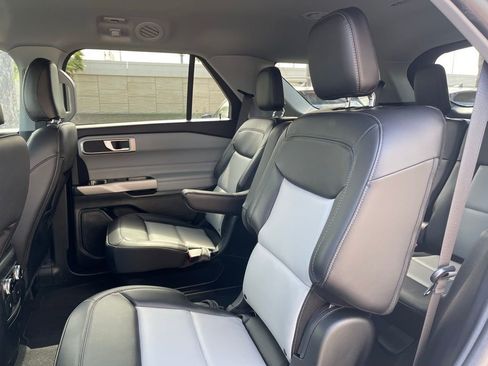 Used 2023 Ford Explorer XLT w/ Equipment Group 202A image 20