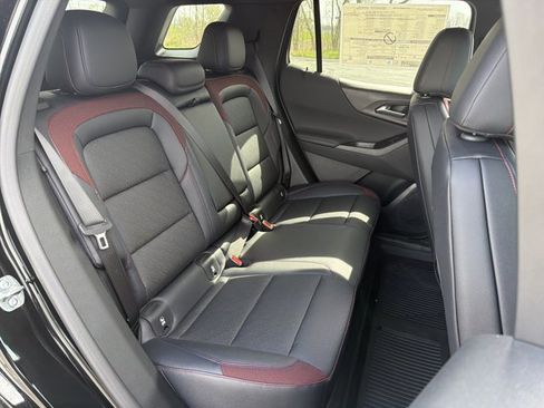 New 2026 Chevrolet Equinox RS w/ Convenience Package III AWD/4WD image 28