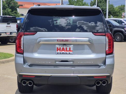 Certified 2024 GMC Yukon XL Denali AWD/4WD image 5