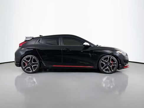 Used 2022 Hyundai Veloster N FWD image 8