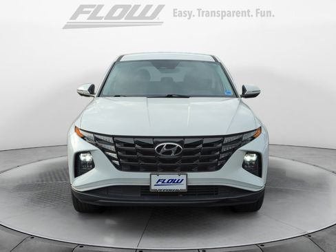 Used 2022 Hyundai Tucson SE FWD image 3