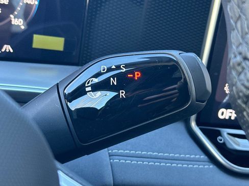 New 2026 Volkswagen Tiguan SE R-Line image 20