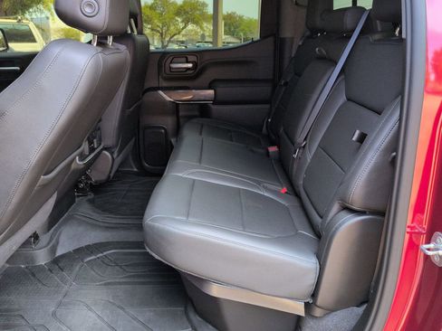 Used 2020 Chevrolet Silverado 1500 LTZ w/ LTZ Premium Package image 22