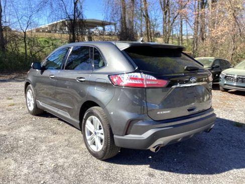 Used 2019 Ford Edge SEL w/ Equipment Group 201A image 3