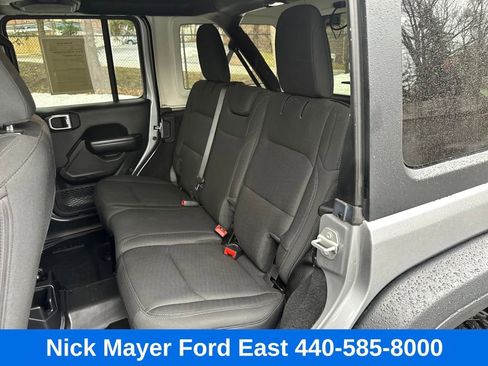Used 2020 Jeep Wrangler Unlimited Willys image 30