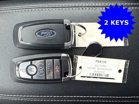 Used 2023 Ford Escape Active AWD/4WD image 4