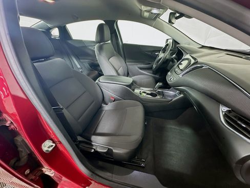 Used 2018 Chevrolet Malibu Hybrid w/ Driver Confidence Package FWD image 29