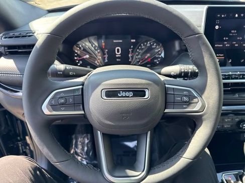 New 2026 Jeep Compass Latitude AWD/4WD image 10