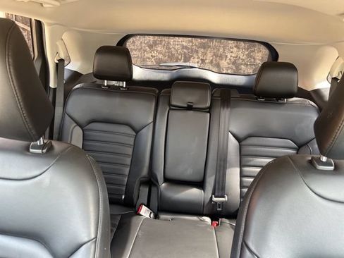Used 2022 Ford Edge SEL w/ Convenience Package AWD/4WD image 42
