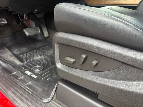 Used 2015 Chevrolet Silverado 1500 LTZ image 27