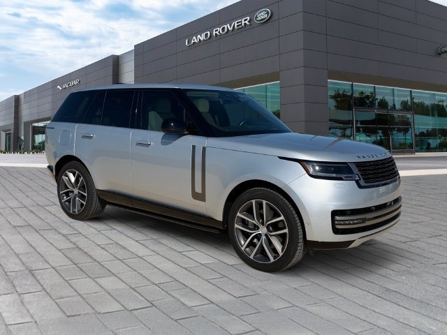 Used 2024 Land Rover Range Rover SE AWD/4WD image 7
