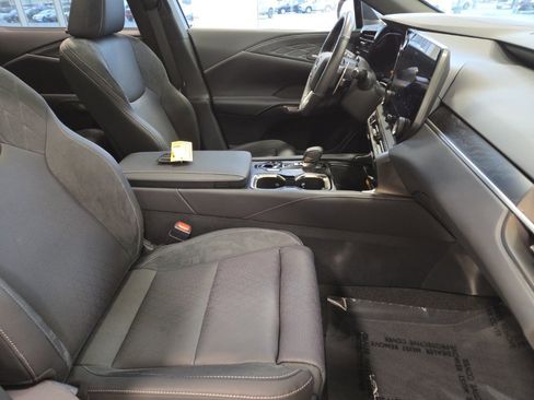 Used 2024 Lexus RX 350h image 21