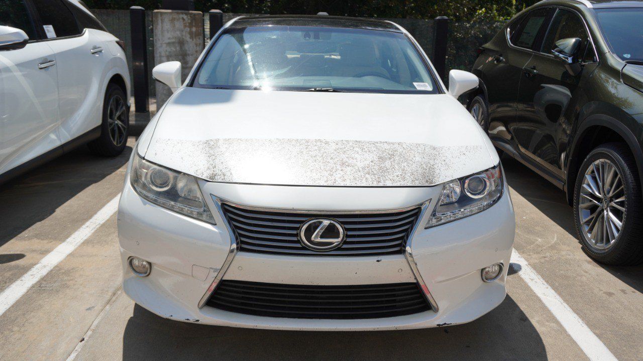 Used 2013 Lexus ES 350 FWD image 2