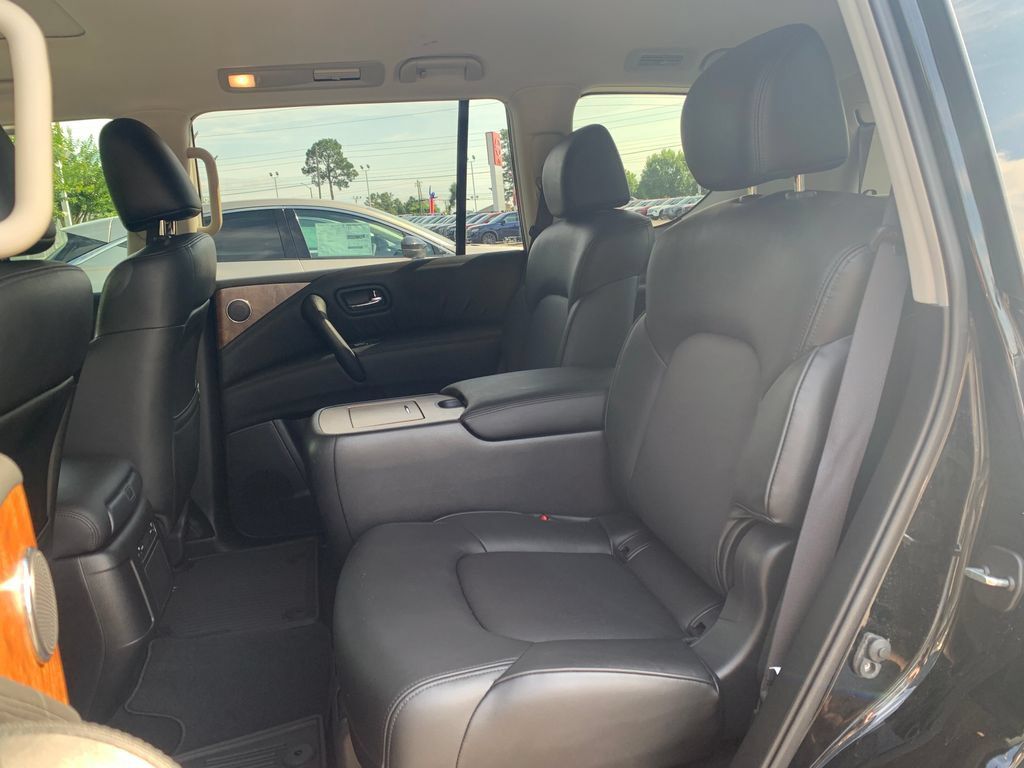 Used 2023 Nissan Armada SL w/ Captain's Chairs Package RWD image 27