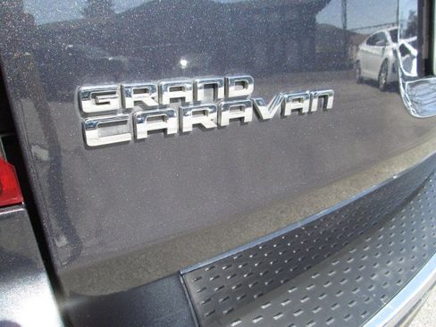 Used 2013 Dodge Grand Caravan SE image 7