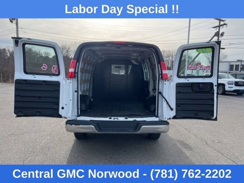 Used 2025 Chevrolet Express 2500 w/ Driver Convenience Package RWD image 11