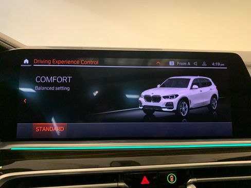 Used 2021 BMW X5 xDrive40i w/ Premium Package AWD/4WD image 32