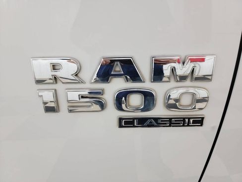 Used 2019 RAM 1500 Big Horn image 48