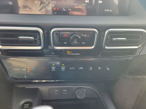New 2026 Nissan Sentra SV w/ SV Convenience Package FWD image 23