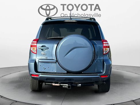 Used 2012 Toyota RAV4 FWD w/ Value Pkg image 4