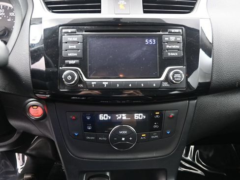 Used 2018 Nissan Sentra SV w/ Electronics Package FWD image 22