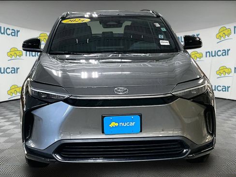 Used 2024 Toyota bZ4X XLE w/ Weather Package image 2