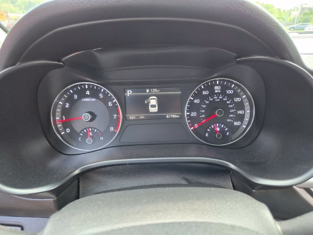 Used 2024 Kia Forte LXS w/ LXS Technology Package FWD image 32