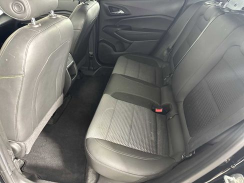 Used 2024 Chevrolet Trax LT w/ Driver Confidence Package FWD image 21