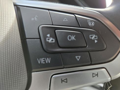 Used 2024 Volkswagen Taos S image 17