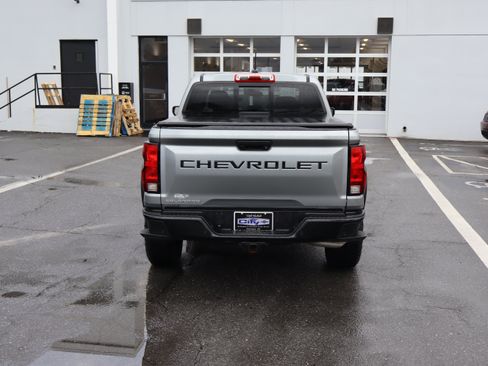 Used 2024 Chevrolet Colorado Trail Boss w/ Technology Package AWD/4WD image 9