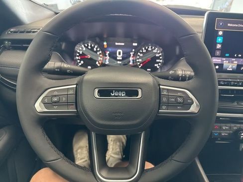 New 2026 Jeep Compass Limited AWD/4WD image 33