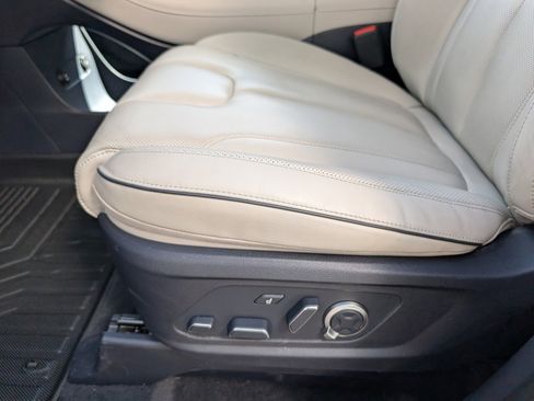 Used 2023 Hyundai Palisade Calligraphy image 31