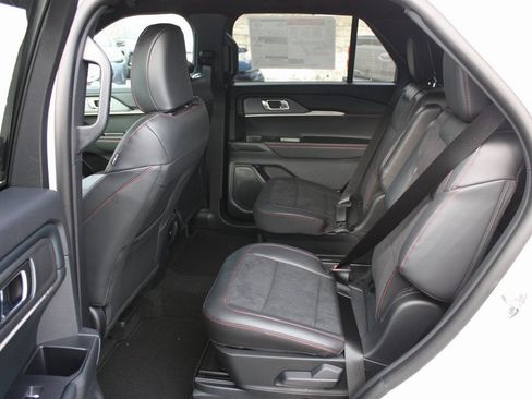 New 2026 Ford Explorer ST AWD/4WD image 14
