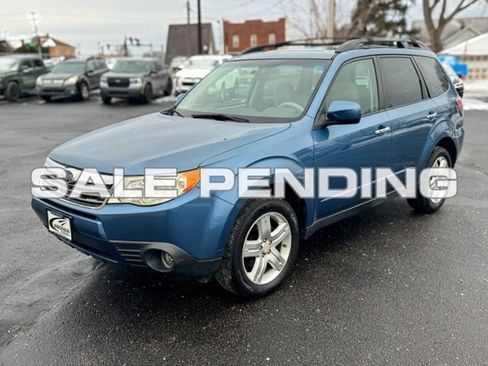 Used 2010 Subaru Forester 2.5X Premium image 3