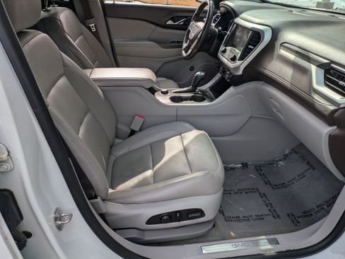 Used 2017 GMC Acadia SLT image 38