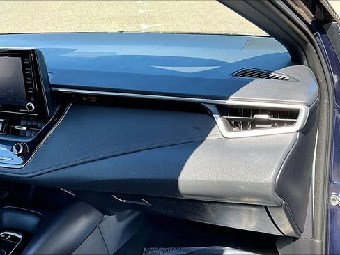 Used 2022 Toyota Corolla SE FWD image 18