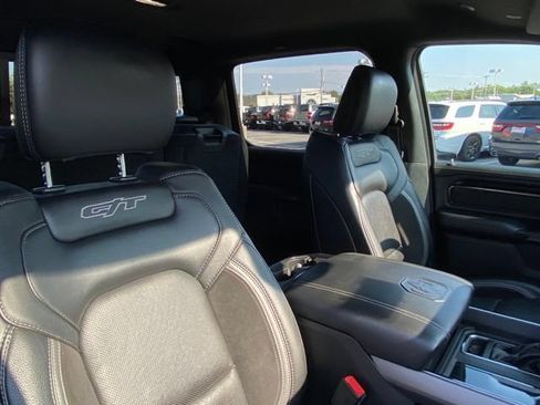 Used 2022 RAM 1500 Laramie AWD/4WD image 23