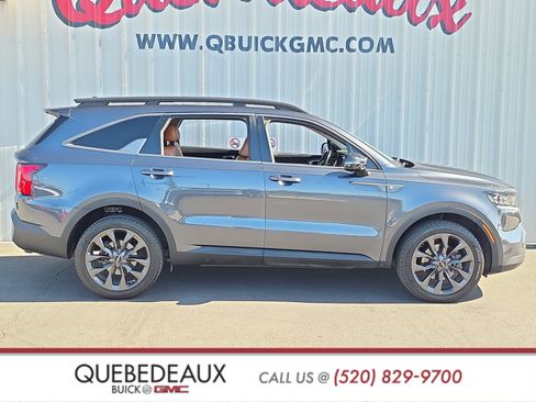 Used 2022 Kia Sorento SX Prestige w/ Rust Color Package AWD/4WD image 8