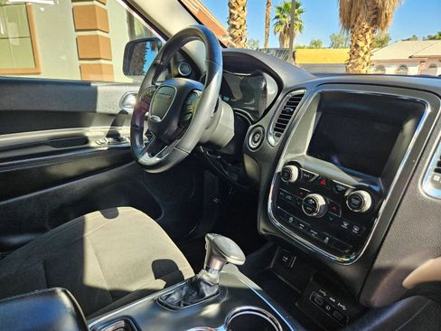 Used 2018 Dodge Durango SXT w/ 3rd Row Seating Group RWD image 21