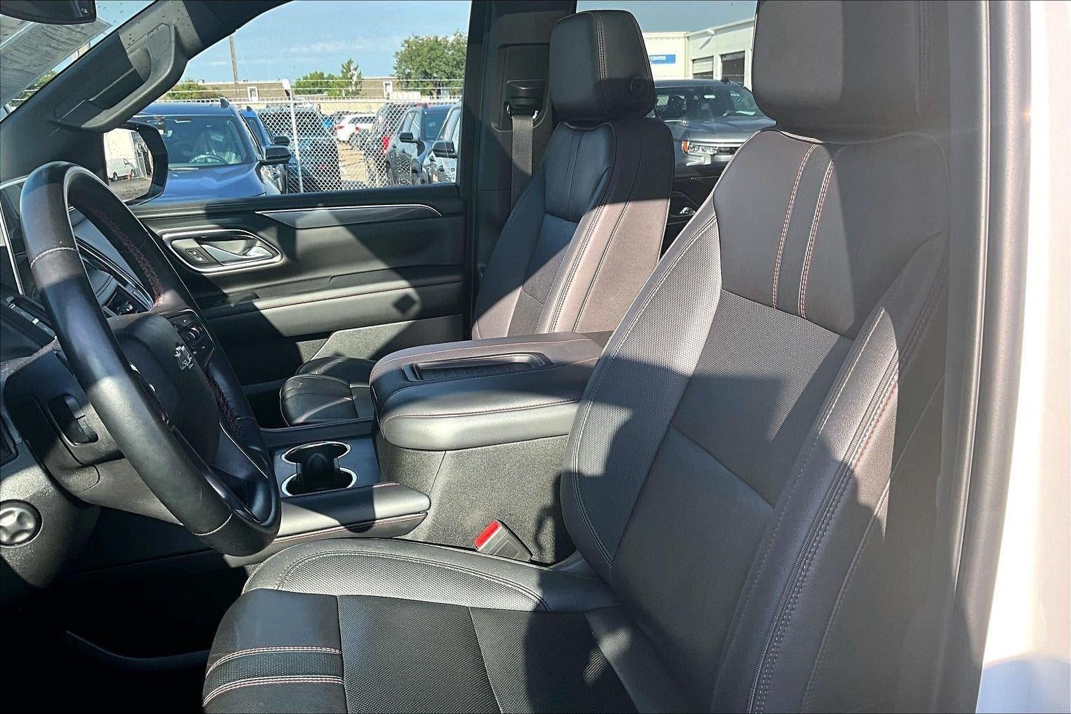 Used 2023 Chevrolet Tahoe RST w/ Luxury Package AWD/4WD image 23