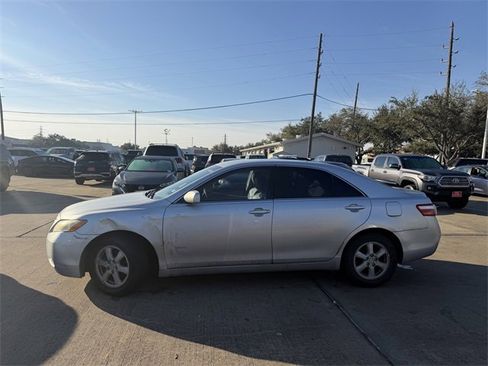 Used 2007 Toyota Camry SE image 8