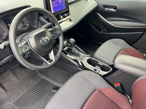 Certified 2025 Toyota Corolla SE image 11