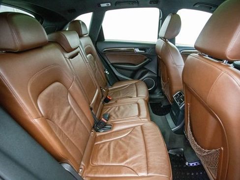 Used 2017 Audi Q5 2.0T Premium Plus image 26