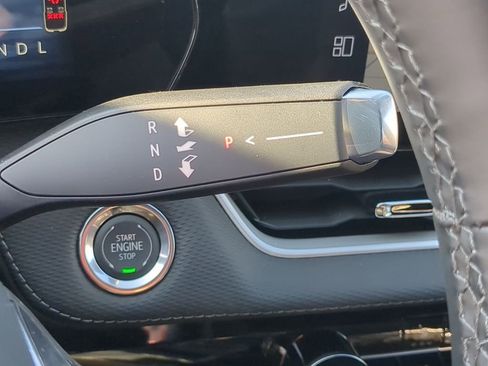 New 2026 Chevrolet Equinox LT w/ Convenience Package II image 16