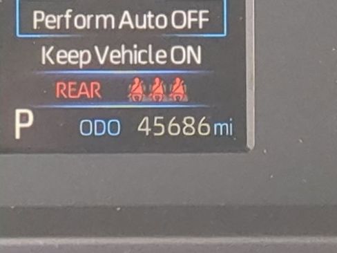 Used 2022 Toyota Tundra SR5 w/ TRD Off-Road Premium Package AWD/4WD image 33