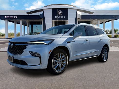 Used 2023 Buick Enclave Avenir w/ Avenir Technology Package image 8