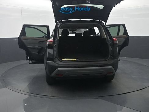 Used 2023 Nissan Rogue S FWD image 39